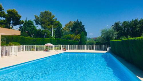 Oasis Méditerranéen Piscine & Parking Calme absolu - Photo 1