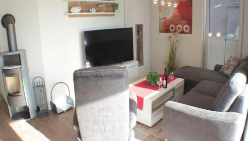 Silbermöwe im Kirschgarten - Foto 5