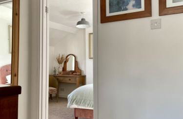 Taylor Way - Superb Apartment with Living Room and Private Gated Parking - Foto 41