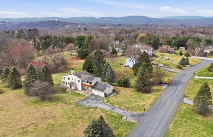 Summit Sanctuary with EV Ready Mountain Views - Foto 48