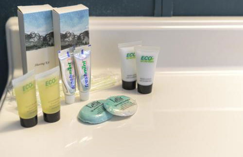 Restored 1930s Uptown Bungalow 2 min to Magnolia Silos - Photo 34