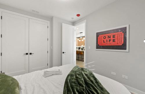 Bright 2Bed 2Bath in Brand New Pilsen Development - Foto 23