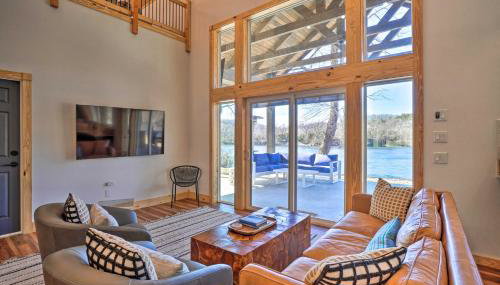 Idyllic Cotter Escape Steps to White River! - Foto 4