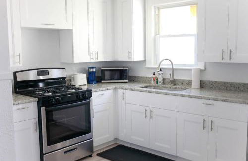 Sojourn on the Bay 2 BR Private Beach Access - Foto 72