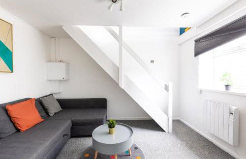 Judah Suites - Stylish 1BR Apartments with Parking & WIFI - Foto 27