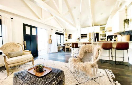 Channel Islands Beach Retreat - Photo 1