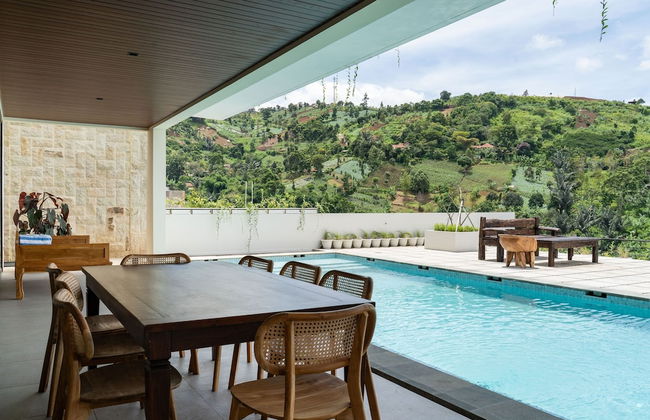 JadenHill CityView 8BR Villa Heated Pool+Movieroom - Foto 35