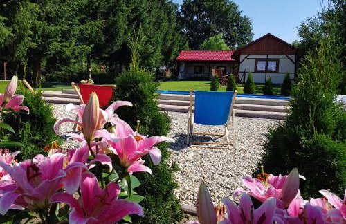 Cudowny Zakątek z Ogrodem i Basenem - Foto 12