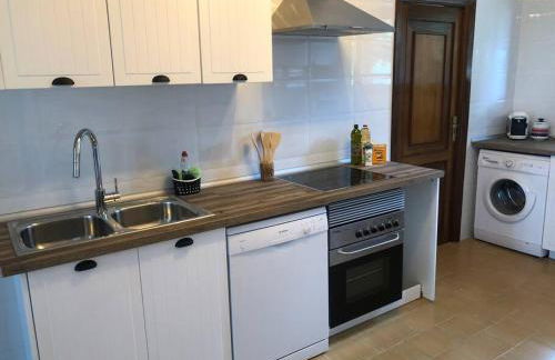 Villa Rana, con amplio jardín, barbacoa y piscina - Foto 29