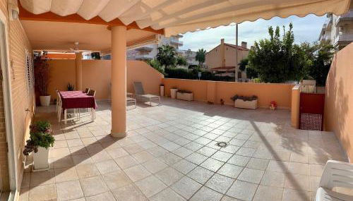 Apartamento Nuevo con Gran Terraza y Wifi en Canet - Photo 2