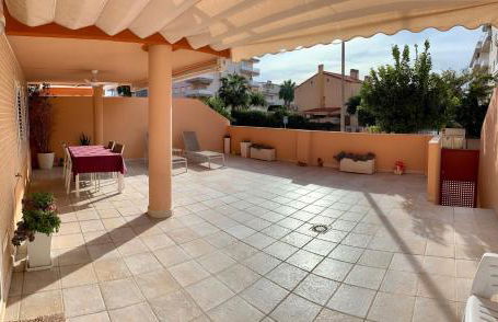 Apartamento Nuevo con Gran Terraza y Wifi en Canet - Photo 2