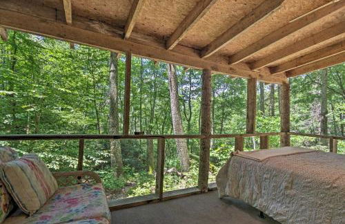 Creekside Cabin with Deck in Pisgah Forest! - Foto 11