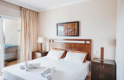 Malibu Mansions Increible apartamento con jacuzzi - Photo 4