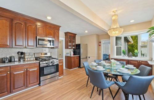 Fun and Cozy Family-friendly Home - Near Encore Tufts- MIT-Airport - Foto 25