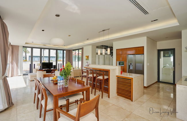 Ocean Luxury Villas Danang - Foto 69