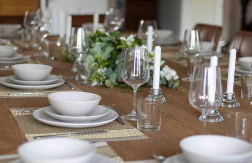 Huge 6 Bed House with Entertainment room and Hotub - Foto 25