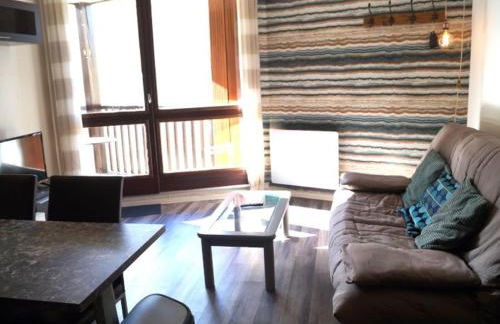 Studio rénové au pied des pistes avec terrasse - FR-1-165A-22 - Foto 6