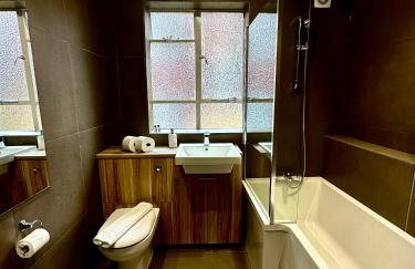 Quiet residential area modern and cozy two bed apartment in Hampstead - Foto 11