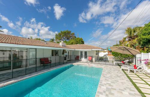 Spacious 4BR 2 5BA Family Retreat Pool Near Beach - Foto 4