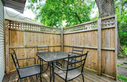 30 Day Minimum - Entire House AC Washer & Dryer - Photo 5