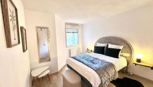 Le Montaigne - Climatisation, Parking Privé, Tramway et Airbus - Foto 5