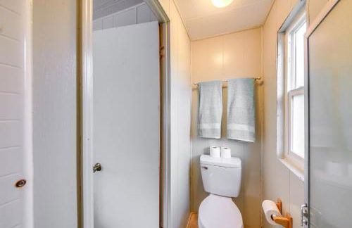 Charming Old Farmhouse in Libby Pets Welcome! - Foto 12