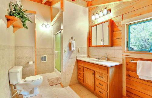 Deluxe Log Cabin with a Hot Tub in the Smoky Mountains of North Carolina - Foto 22