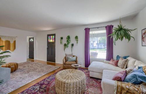 New 5BD Near UNL & DT | Poker Table & Games - Foto 25