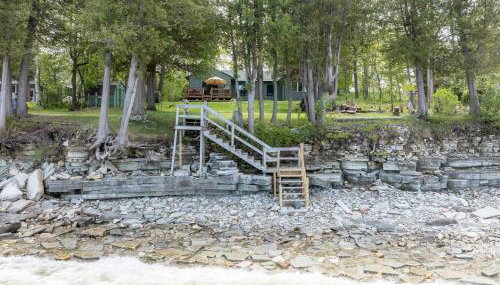 Lakefront Escape Fire Pit, Pets & Scenic Views - Foto 4