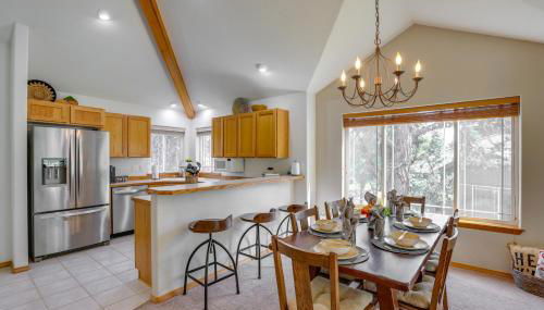 Idyllic Redmond Townhome with Furnished Deck! - Foto 5