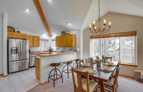 Idyllic Redmond Townhome with Furnished Deck! - Foto 5