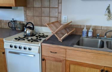 Studio apartment 15 minute walk to plaza - Foto 7