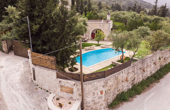 Villa Aloni-traditional Stone Villa With Nice View,pool and Garden - Foto 1