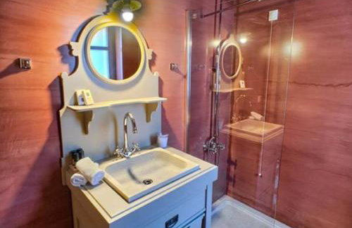 Haones Suites - Photo 23