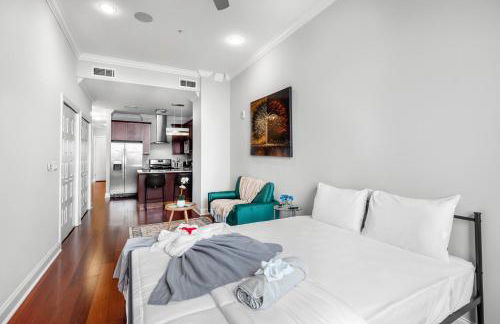 XL Studio - Modern Studio with Rooftop Pool - Foto 12