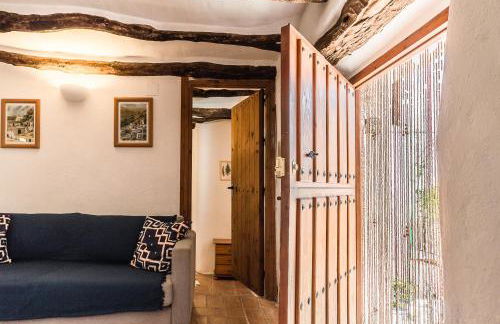 Casa Mundo - 16th century traditional white village house with pool - Foto 31