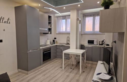 n&ghomesweethome Monet Elegante appartamento casa vacanze - affari - Foto 11