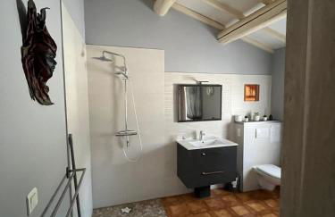 84A - "Mas d'Elise" magnificent villa with pool in the heart of Luberon - Foto 59