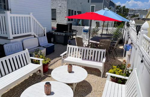 Beach House Retreats 6-just 30 Steps from the Beach with Rooftop Hot Tub and Gourmet Kitchen - Foto 35