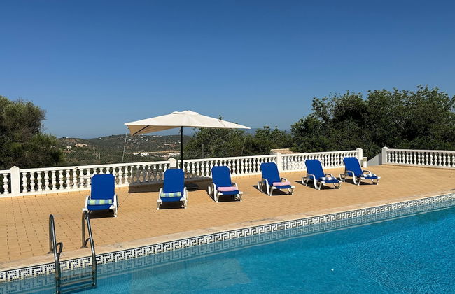 BnB Homes Luxurious Villa With 5 Bedrooms Pool - Foto 23