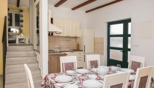 Amazing Home In Primosten - Foto 4