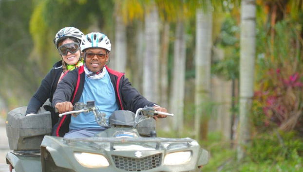 Conduisez un quad dans la campagne de Miami