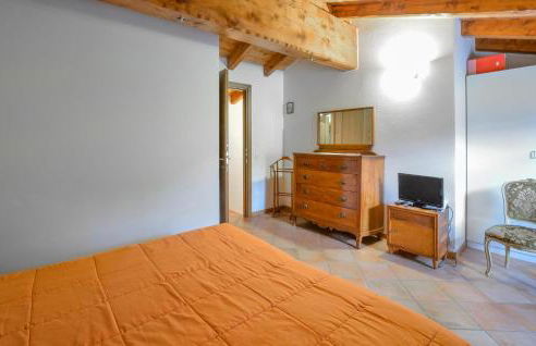 Lovely Apartment In Loiano With Wifi - Photo 14