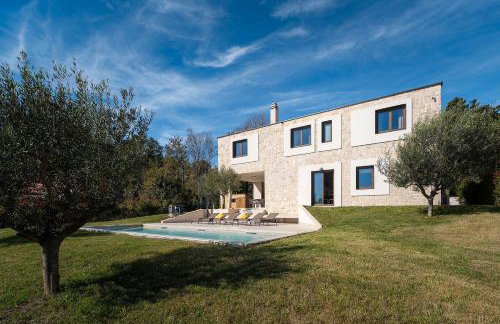 Besonderes Steinhaus mit Privatpool, Panoramablick, Garten, Grill, Waschmaschine - Foto 28