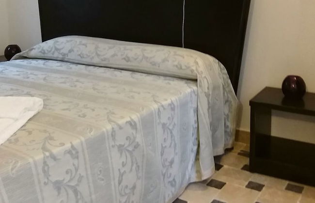 La Trottoria - Photo 8