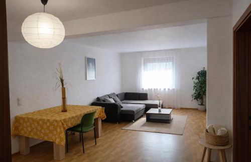 3 Floor XXL House, 7 Rooms, 2 Kitchen, 15 Minutes to Frankfurt, Washing Machine - Foto 72