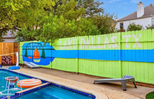 Resort Style Backyard Pool Pickleball Court - Foto 71