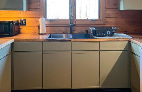 4-Season Family Base! 13 Mi to Lake Winnipesaukee - Foto 3