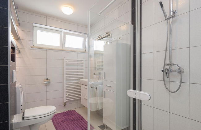 Stunning Villa Sofia With Heated Pool IN Split Hinterland - Foto 43