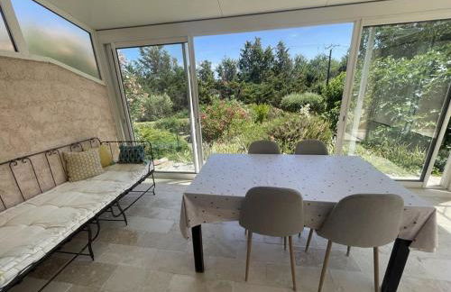 Maison confortable avec jardin à Quinson - FR-1-822-2 - Foto 5